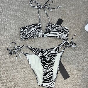 NWT Triangl bikini size XSmall